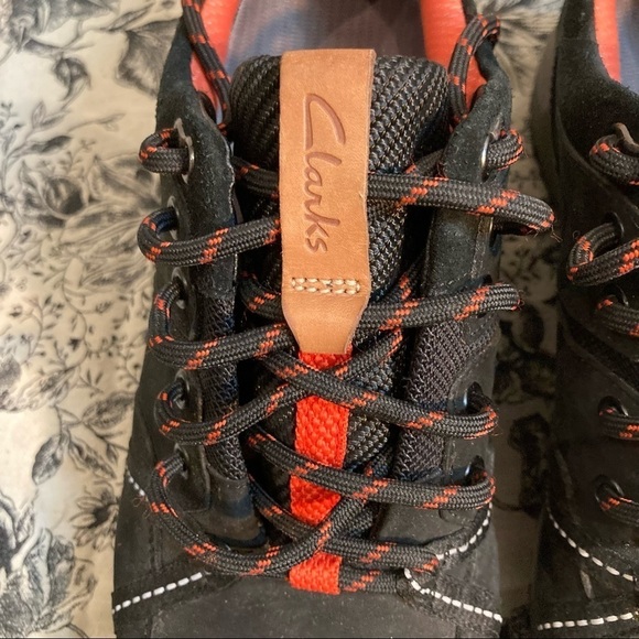 CLARKS Sz 7.5 Trainer  Style Shoes 'Tri Trek Gtx' Gortex Sneakers - Picture 4 of 11